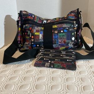 Gently used Lesportsac rare New York pattern bag.
